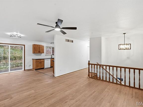 5th image of 2720 Alfaretta Ave