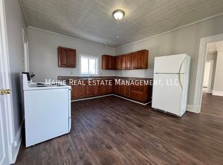 3 Summer St APT 2, Waterville, ME 04901