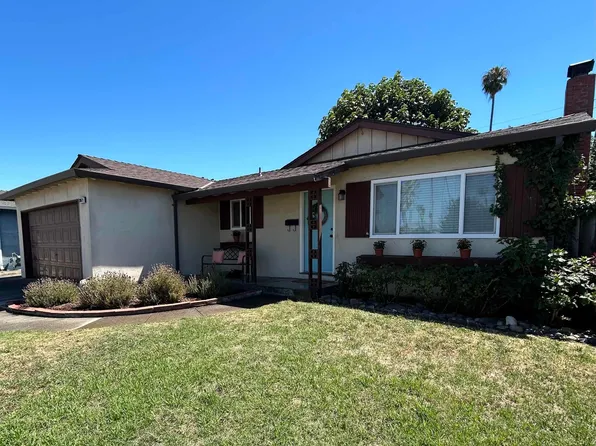 39673 Royal Palm Dr, Fremont, CA 94538
