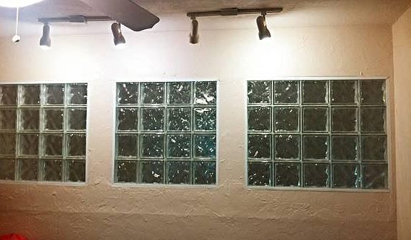 Reflection cubical glass in master bedroom :)