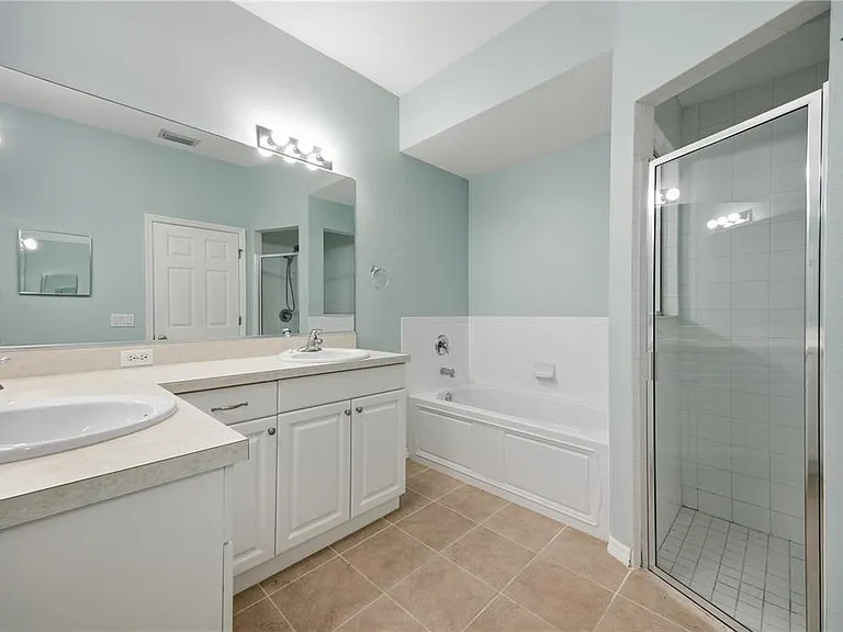 4620 1st Ave E #4620 — Photo 31