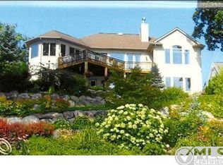 9215 Ridge Rd, Goodrich, MI 48438