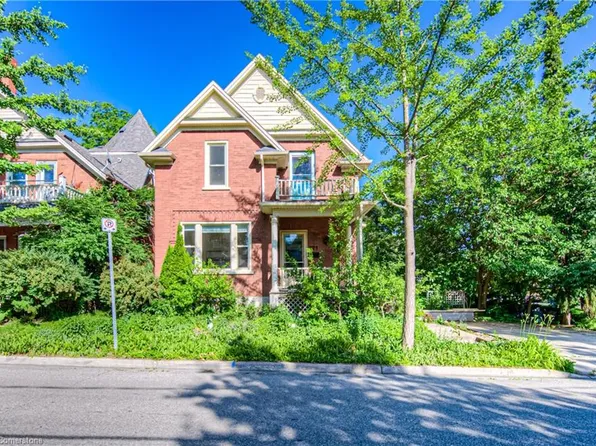 121 Water St S, Kitchener, ON N2G 1Z4