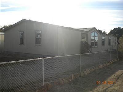2nd image of 19 E 1st St