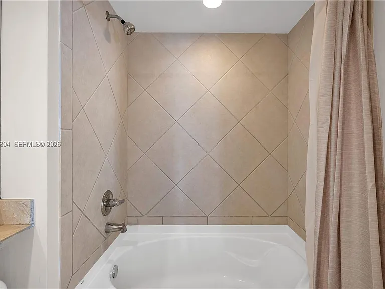 335 Biscayne Blvd #2706 — Photo 5