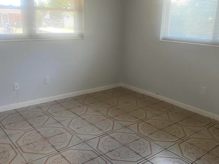 4365 Edward Rd — Photo 4