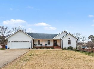 2 Magnolia Dr, Salem, MO 65560