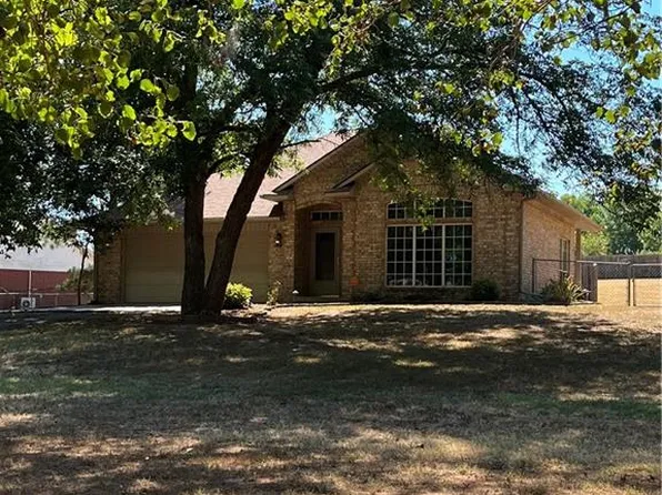 16 Northwood Dr, Shawnee, OK 74804