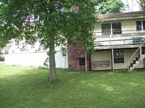 4th image of 1107 N Hilltop Dr