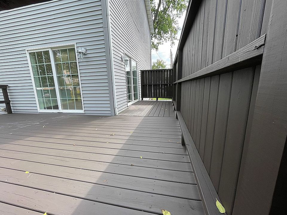 107 Elm St, Walbridge, OH 43465 Zillow