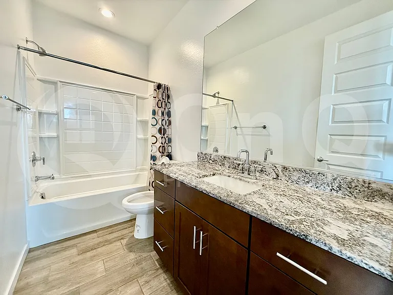 4321 N 94th Dr — Photo 21