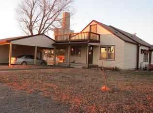 3480 Swamp Angel Rd, Manhattan, KS 66502