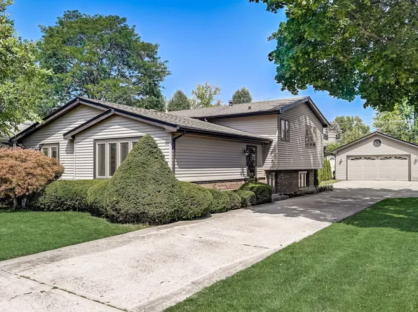 16096 W Pope Blvd, Prairie View, IL 60069