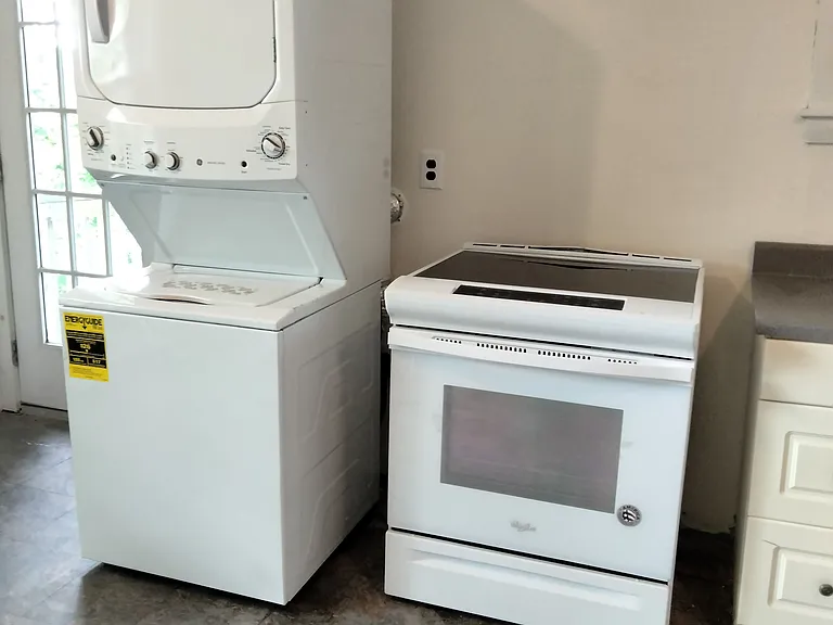 35 Lincoln St #2 — Photo 1