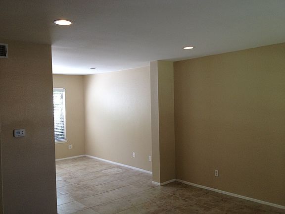 4th image of 7203 Meadowood Dr