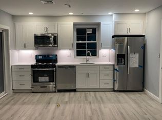 185 London St, East Boston, MA 02128