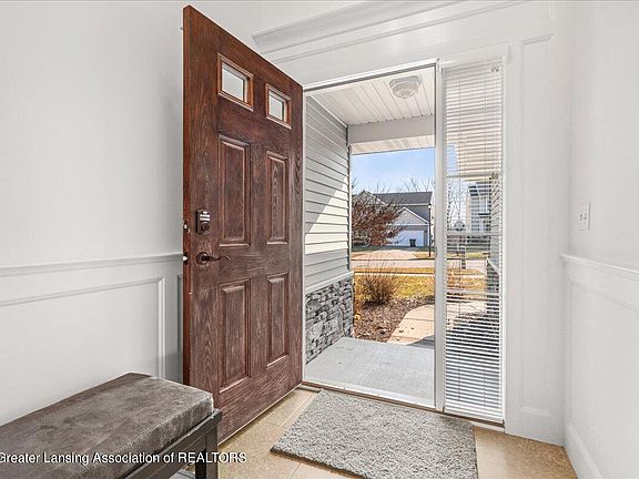 4th image of 15952 Turnberry St #20