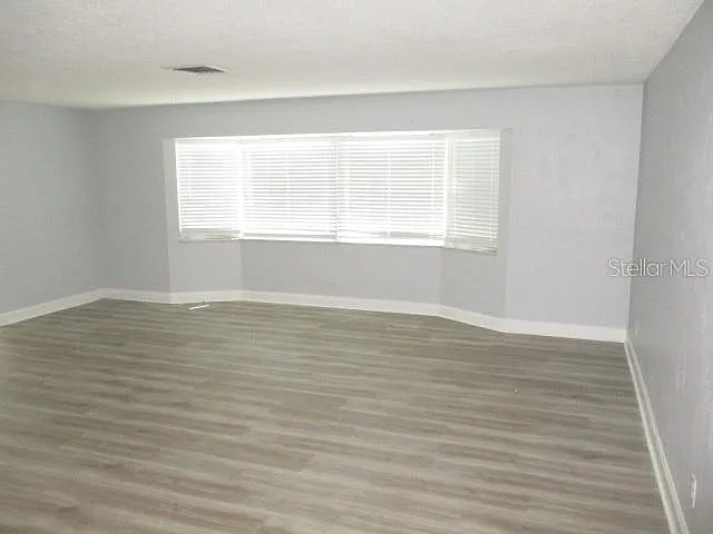 3 bed, 2.0 bath, 1854 sqft, $2,850 — Photo 3
