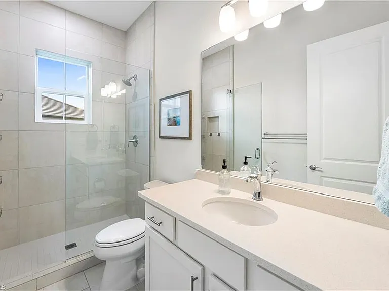 178 Indies Dr E #201 — Photo 27