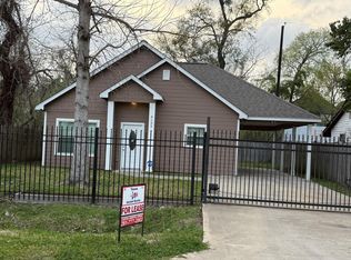 6125 Rollins St, Houston, TX 77091