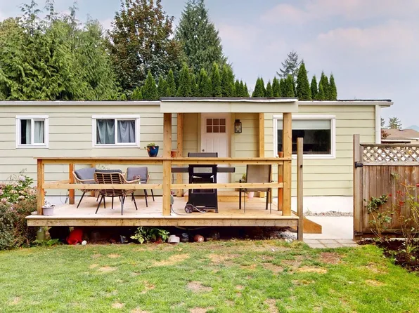 39884 Government Rd #8, Squamish, BC V8B 0G3