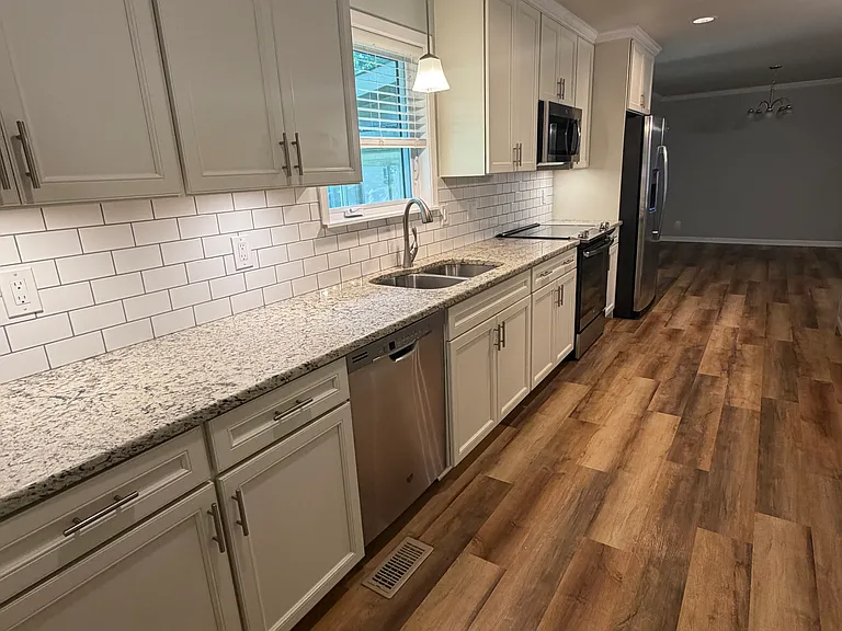 698 Mount Carmel Rd — Photo 4