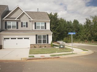 919 Hillman Ln, Mebane, NC 27302