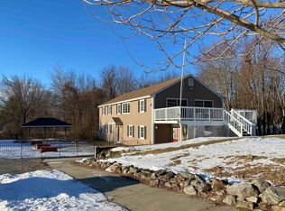 15 Moore Farm Ln #35-2, Alton, NH 03809