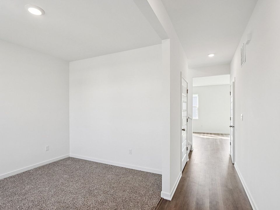 2661 San Juan Ln, Pingree Grove, IL 60140 | MLS #12661990 | Zillow