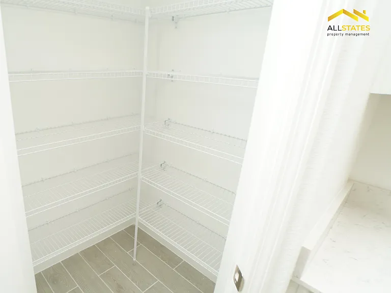 4030 NE 33rd Ave — Photo 10