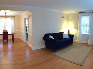 8251 Harding Ave, Skokie, IL 60076