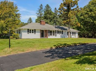 86 Pegasus Drive, Groton, CT 06340