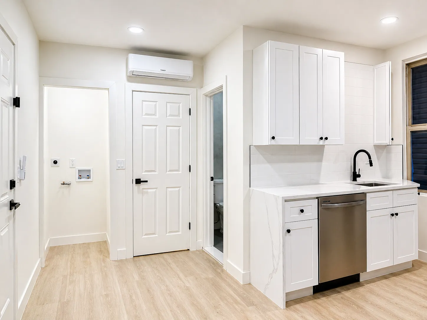 2 bed, $2,400 — Photo 4