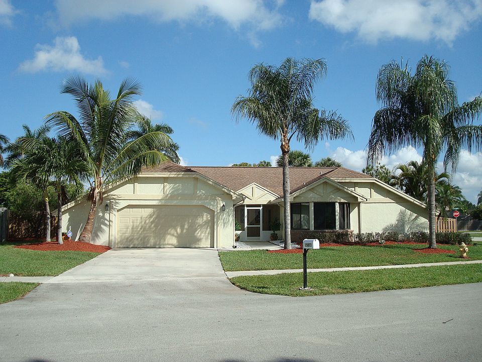 1st image of 15873 W Wind Cir