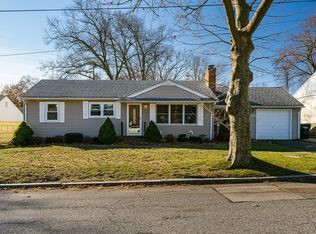 234 Carver St, Springfield, MA 01108