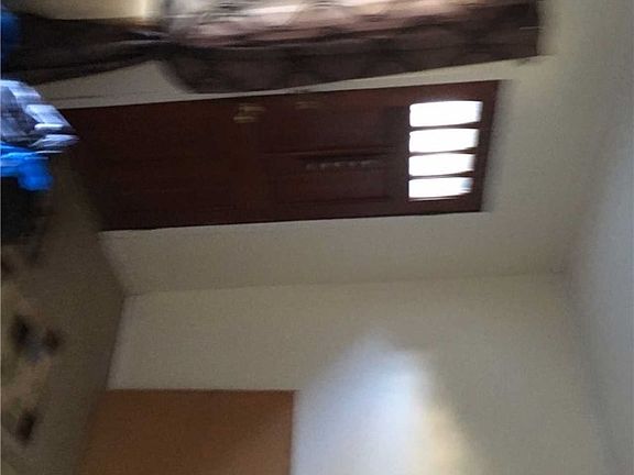 5th image of 167 Stuyvesant Dr