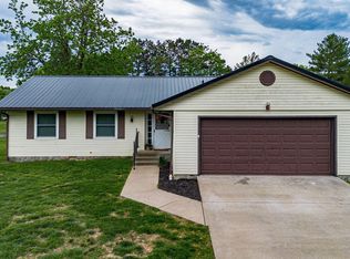 51 Lake Scene Dr, Eddyville, KY 42038