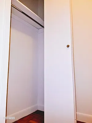 Rented by Citi Habitats | media 23