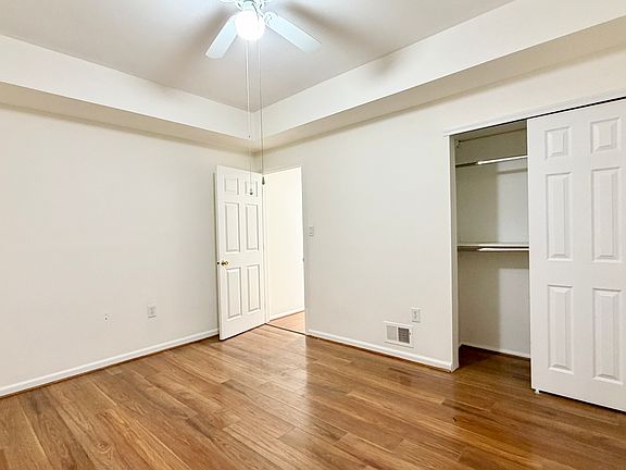 4th image of 305B Tysens Ln Floor 1