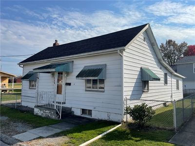 906 Indiana St, Monongahela, PA, 15063