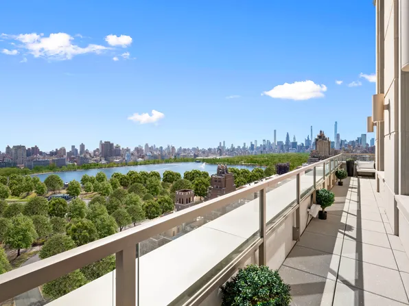 15 West 96th Street image 9 of 26