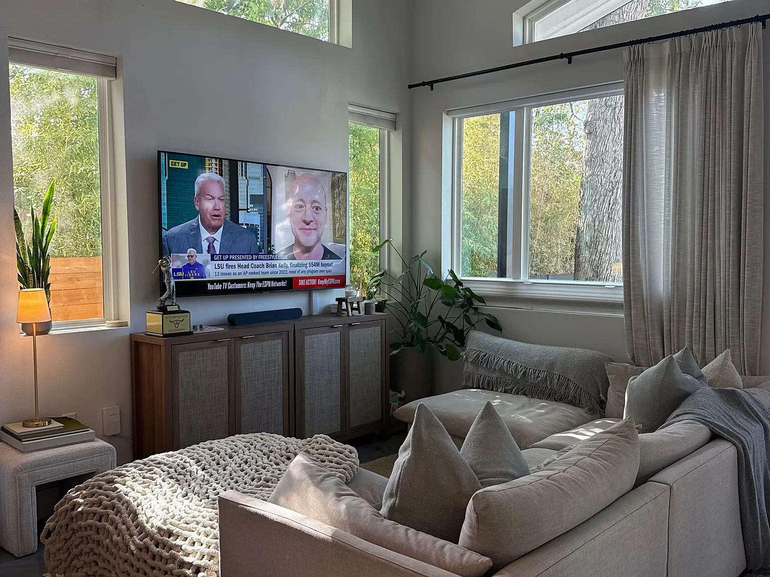 2 bed, 1100 sqft, $5,500 — Photo 3