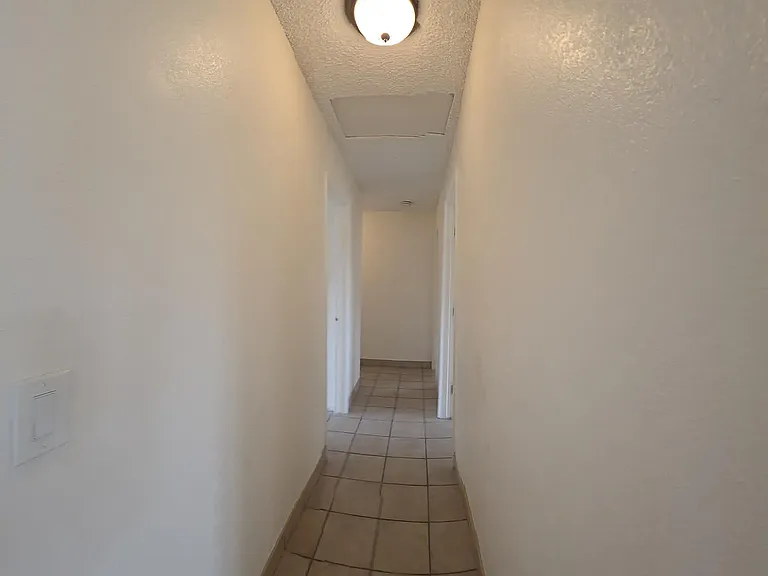 17330 Wabash Ave — Photo 10