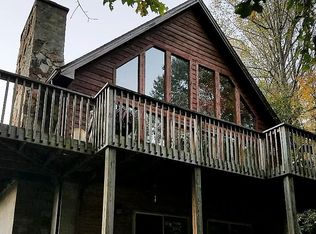 516 Hance Moses Rd, Mount Lookout, WV 26678