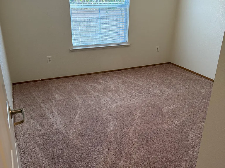 4319 Railroad Ave #8 — Photo 8