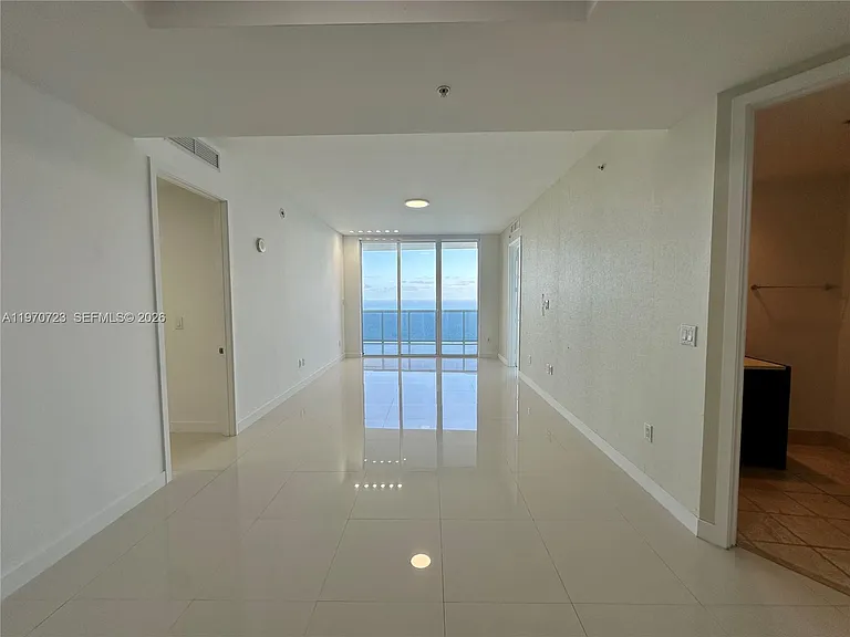18201 Collins Ave #4808 — Photo 25