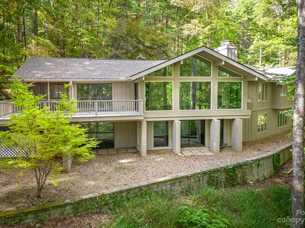 1793 Glen Cannon Dr, Pisgah Forest, NC 28768