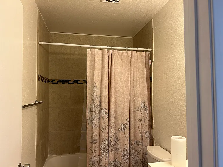 686 Carefree Dr — Photo 17