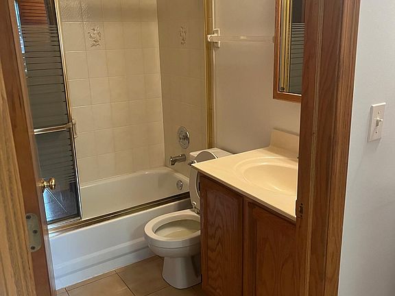 5th image of 452 N Central Ave #1