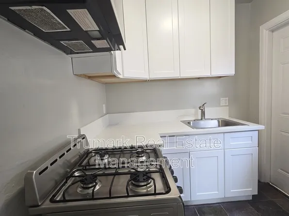 429 W Garfield Ave, Glendale, CA 91204